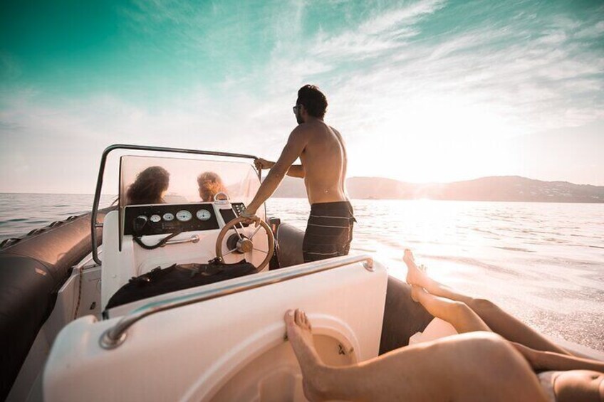 Rent a rib boat (per hour)