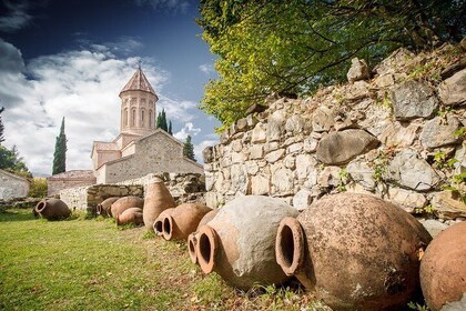 16-Day Discover Armenia, Georgia and Azerbaijan Tour
