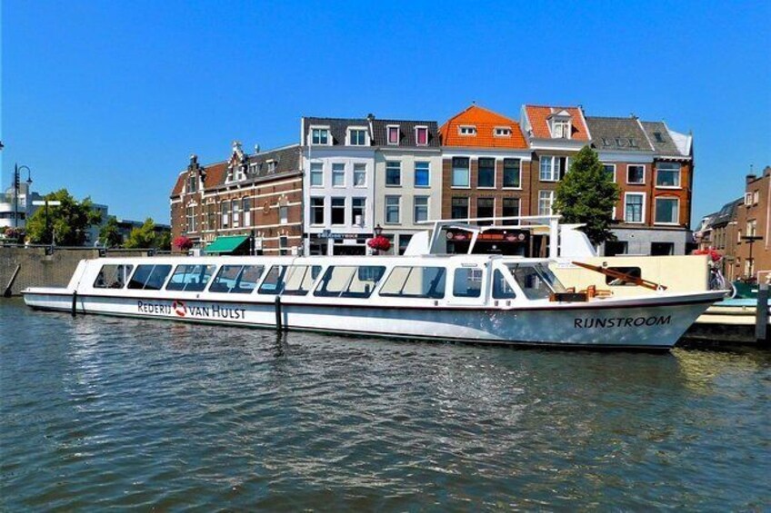 Cruise around Amsterdam Lakes
