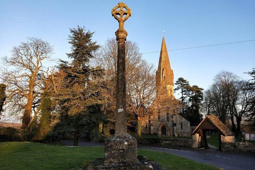 Show item 2 of 30. Cotswolds bike tours images here from around Burford area