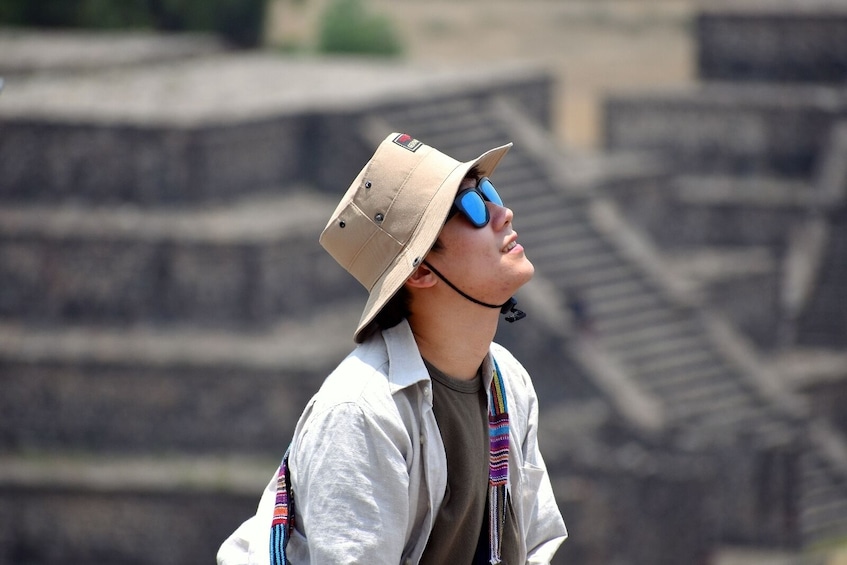 Private Tour: Teotihuacan Pyramids with lunch plus...