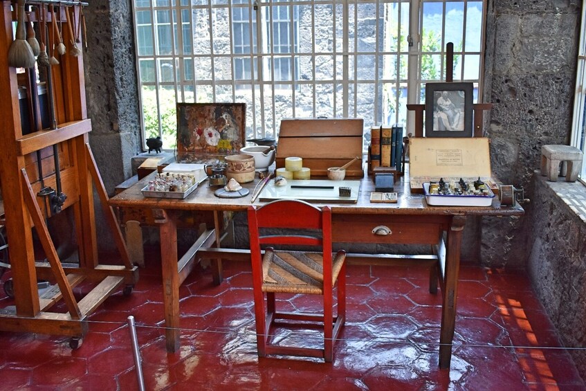 Private Tour Frida Kahlo and Diego Rivera's Legacy Museum Tour