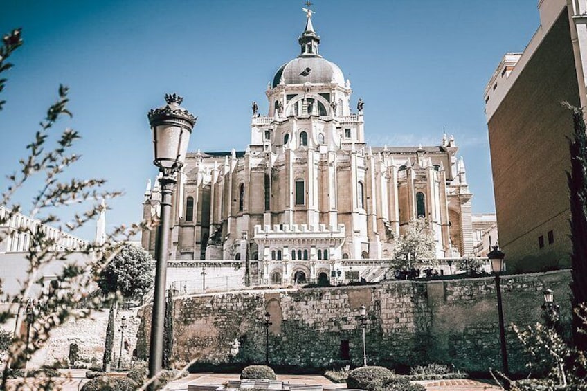 Spanish Wine & Tapas with Friendly Local Guide on Private Madrid Food Tour