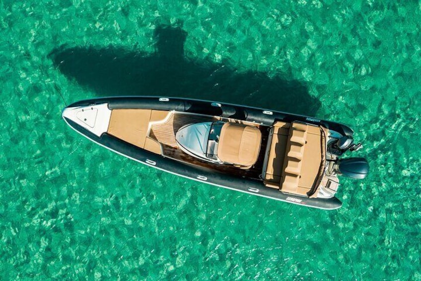 Mykonos Private cruise in south beaches, caves and Dragon island