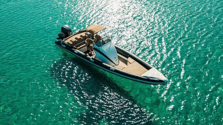 Mykonos Private cruise in south beaches, caves and Dragon island