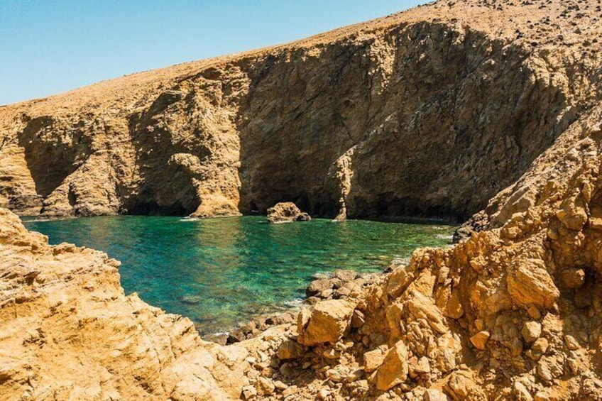 Mykonos Private cruise in south beaches, caves and Dragon island