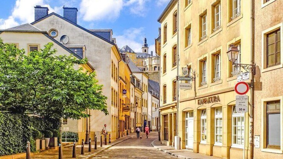 Explore Luxembourg in 60 minutes with a Local