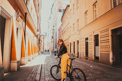 Explore Poznan in 60 minutes with a Local