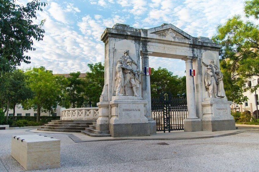 Nimes Private Walking Tour