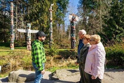 Vancouver City Sightseeing & Lookout Tower Tour