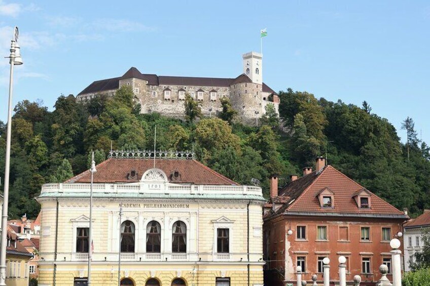 Architectural Walk of Ljubljana with a Local 