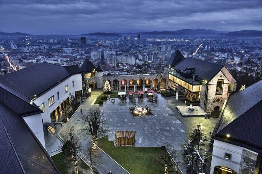 Architectural Walk of Ljubljana with a Local