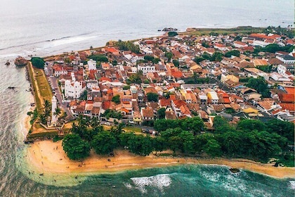 Scenic Galle by Airplane from Koggala Airport (KCT)