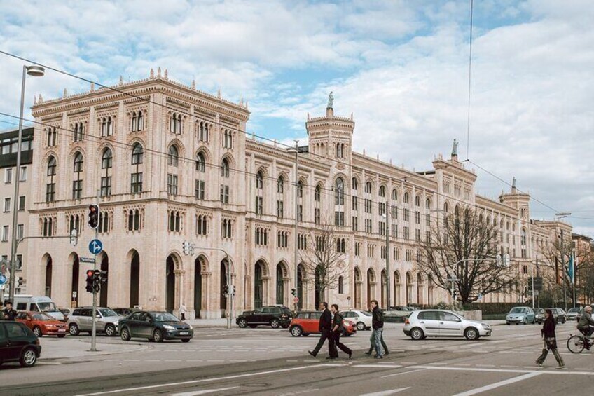 History and Culture Munich Tour - English Garden, Marienplatz & more with Private Local Guide