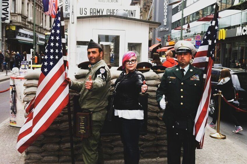 Private Berlin Bike Tour - Berlin Wall, Third Reich History & Checkpoint Charlie with Local Expert