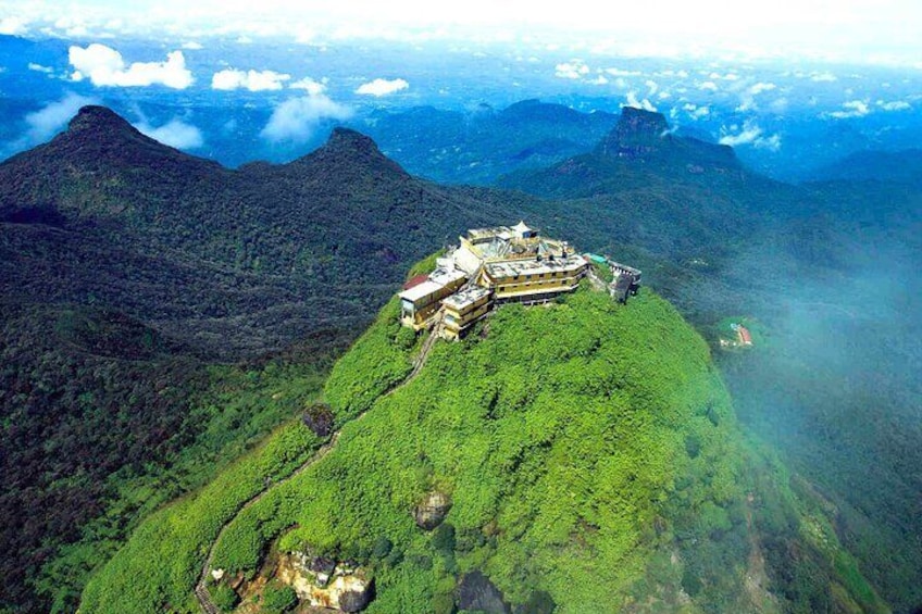 Scenic Adam's Peak by Helicopter from Bentota