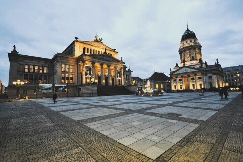 Berlin by Night Private Tour with Friendly Local Guide