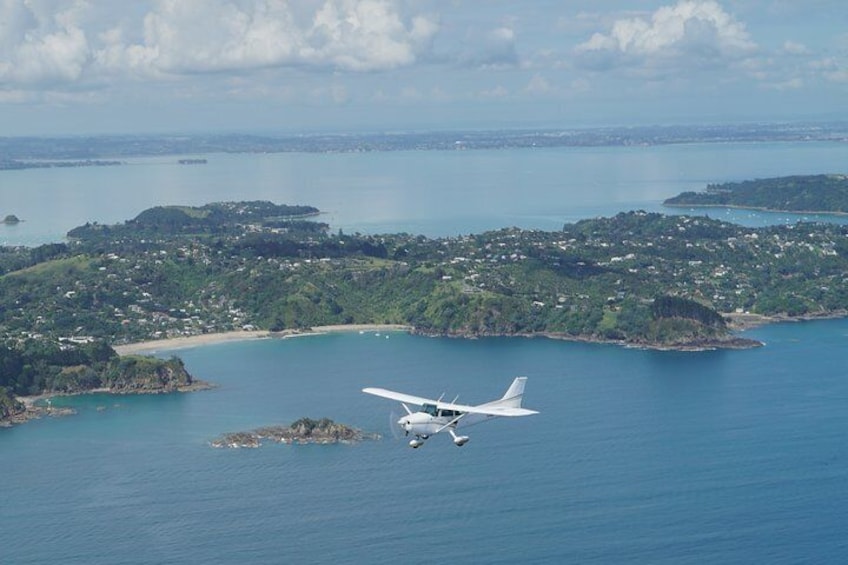 Waiheke Island - Fly and Dine (from Ardmore Airport)