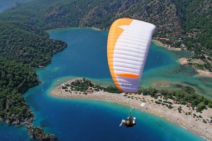 From Istanbul: Paragliding private activity with guide