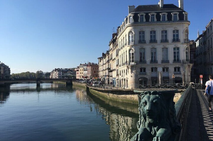 Bayonne Private Walking Tour With A Professional Guide
