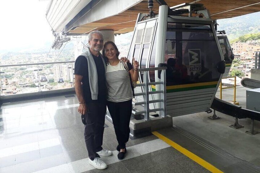 Medellin City Walking Tour plus Metro Cable Cars