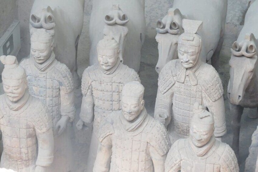 Private express Terra Cotta Army & 2 other sites with round way airport transfer