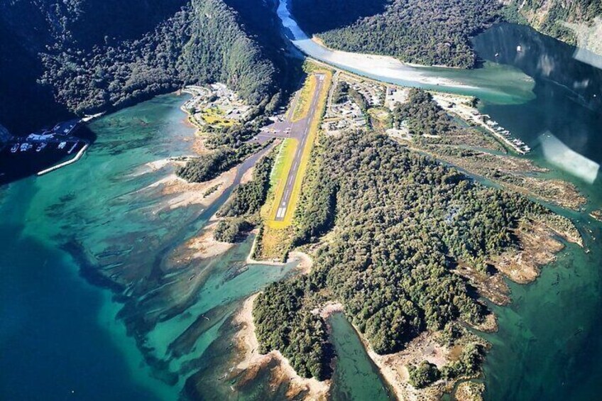 Milford Sound Scenic Flight departing Queenstown