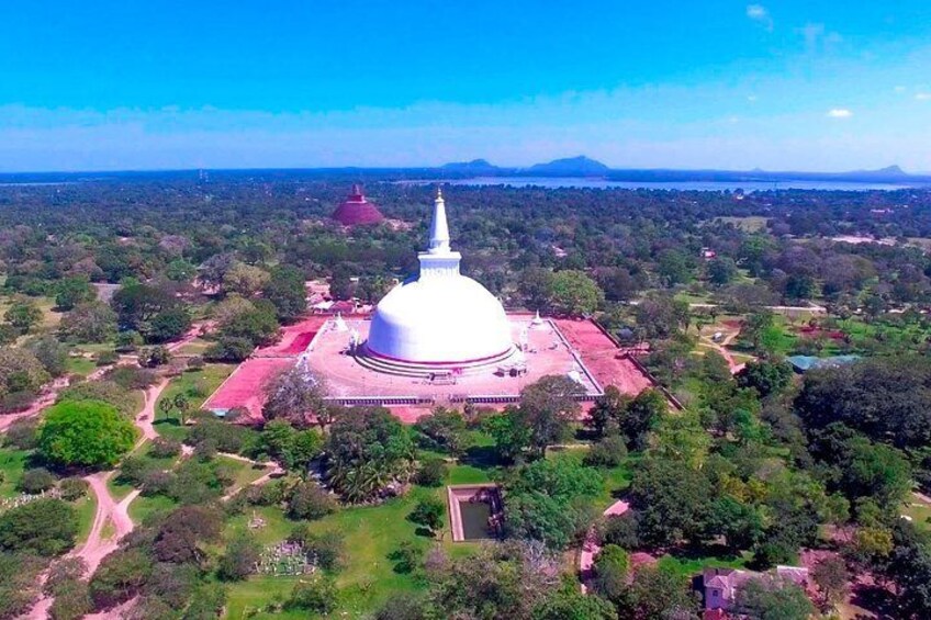 Discover Anuradhapura by Helicopter from Negombo