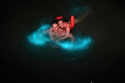 Croisière nocturne et baignade sur le lagon mystique au départ de Montego B...