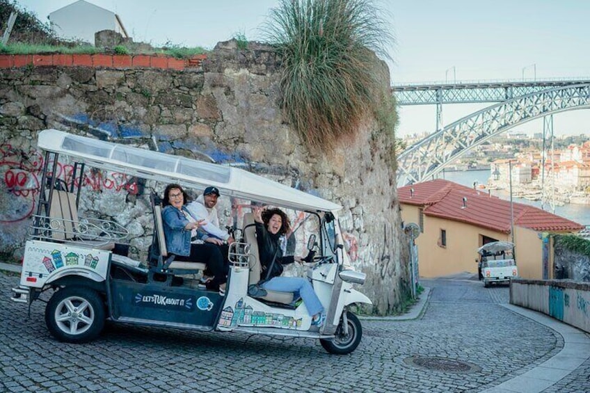 Half Day Private Tour of Porto and Afurada Village on a Tuk Tuk