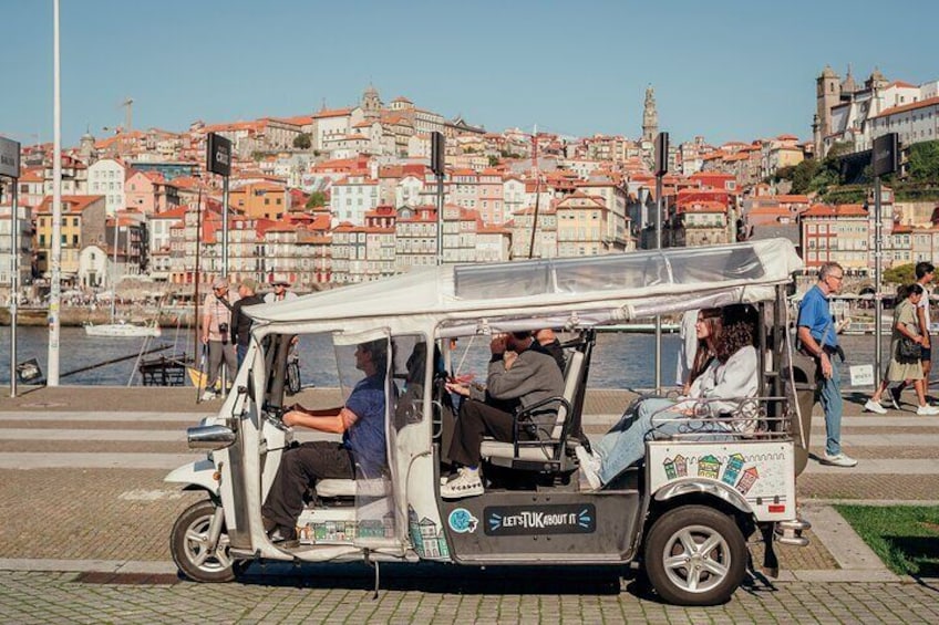 Half Day Private Tour of Porto and Afurada Village on a Tuk Tuk