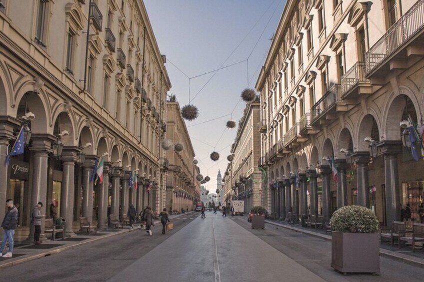 Discover Turin in 60 minutes with a Local