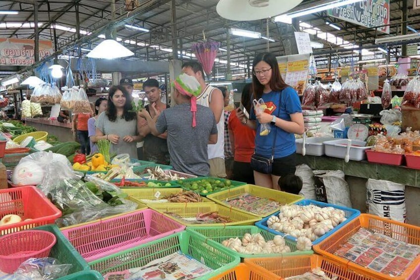Phuket Cooking Course Half Day Class and Market Tour