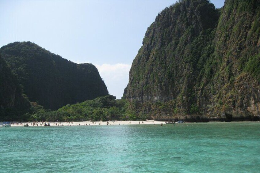 Phi Phi Islands Snorkelling Day Tour from Phuket