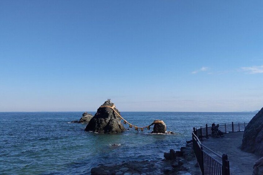 Meoto-iwa, couple rocks