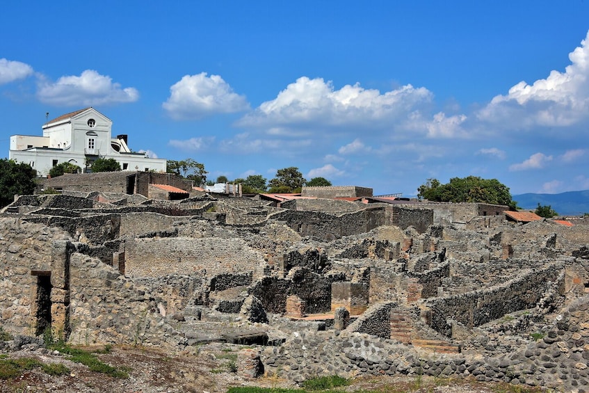 Skip The Line Trip to Pompeii by Train from Sorrento