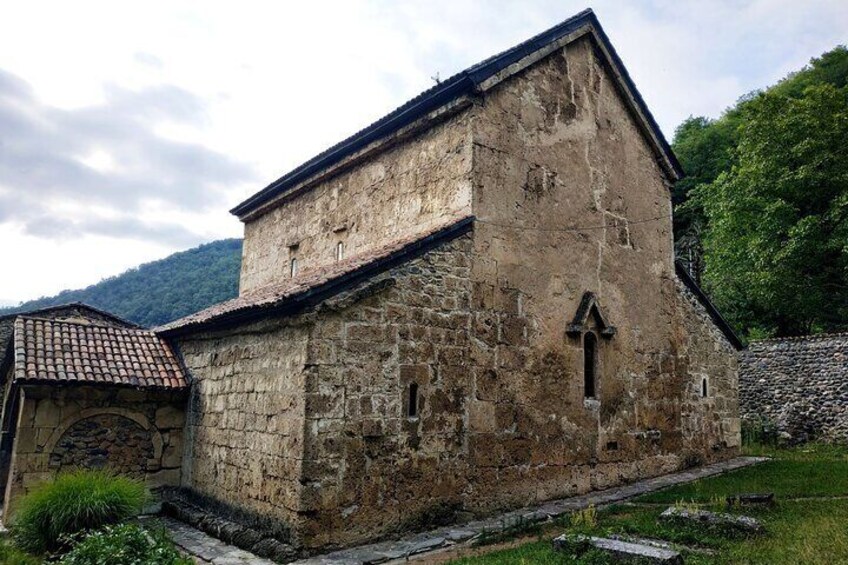 Tour to Kutaisi from Tbilisi (Sataplia Reserve, Bagrati, Gelati, Motsameta)