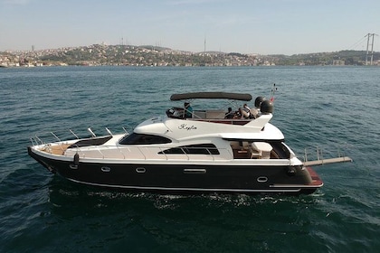 Private Two Hour Luxury Yacht Tour on The Bosphorus
