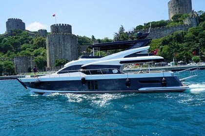 Private Two Hour Luxury Yacht Tour on The Bosphorus