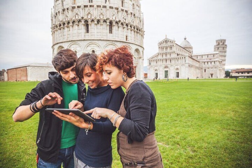 From Florence: Day Trip to Pisa Half Day Private Tour with Driver