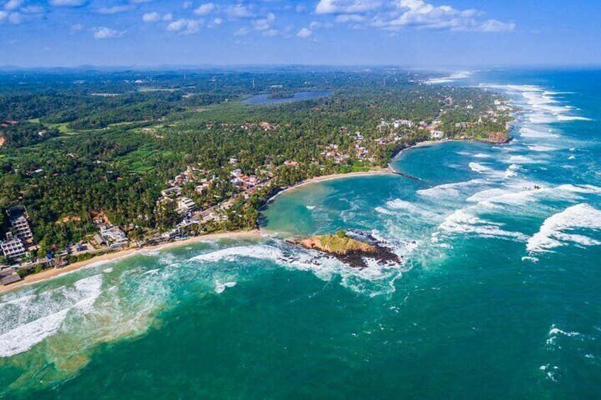 Scenic Flight to Galle Fort from Ratmalana
