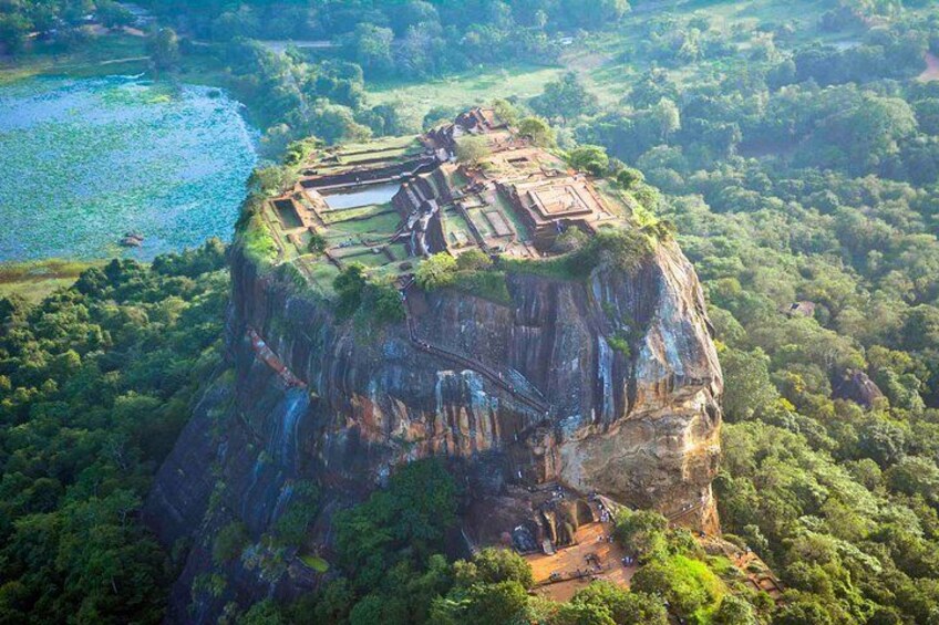 Discover Sigiriya by Helicopter from Ratmalana