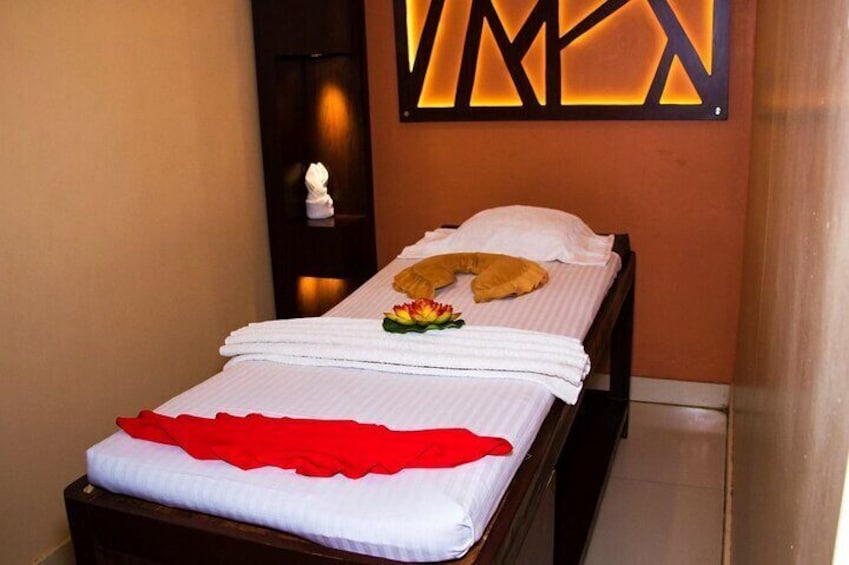 Massage clean bed
