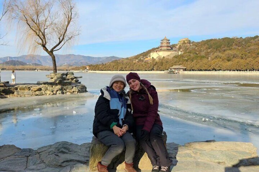 Guide&Guest in Summer Palace