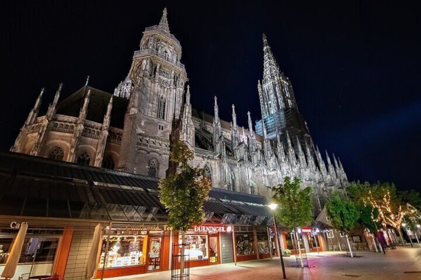 Surprise Walk of Münster with a Local