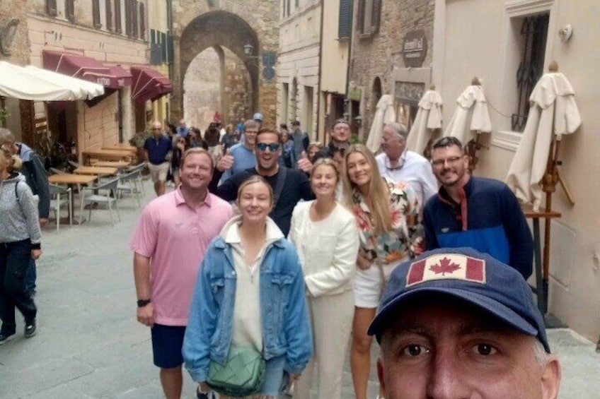 Transfer from Rome to Florence with a stop in Montepulciano