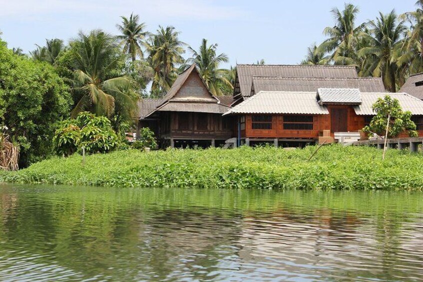 Authentic Thai Meal in a Scenic Home Restaurant on the River