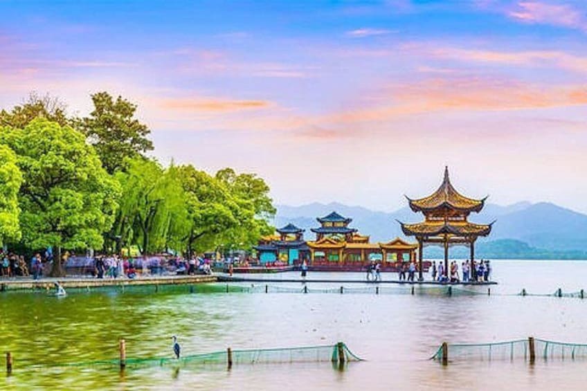 Private Amazing Hangzhou Airport Layover Tour with Lunch or Dinner Option 