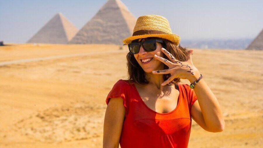 Private 9-Day Tour package to Cairo, Alexandria, Luxor, and Aswan by flight