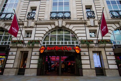 Hard Rock Cafe London Piccadilly Circus med fortrinnsrett til sitteplasser